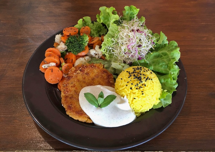 Recette de Steak végétal et sa sauce à la menthe - Le Chêne Vert : magasin  bio à Montpellier